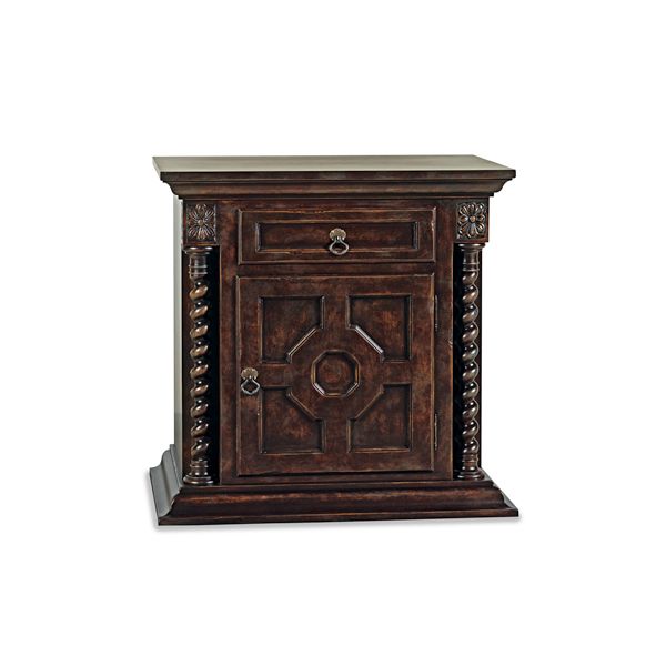 Banderas End Table