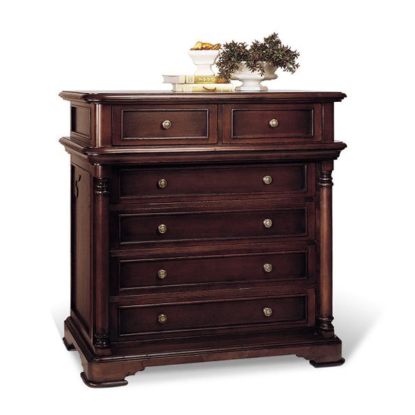 Eloise Chest