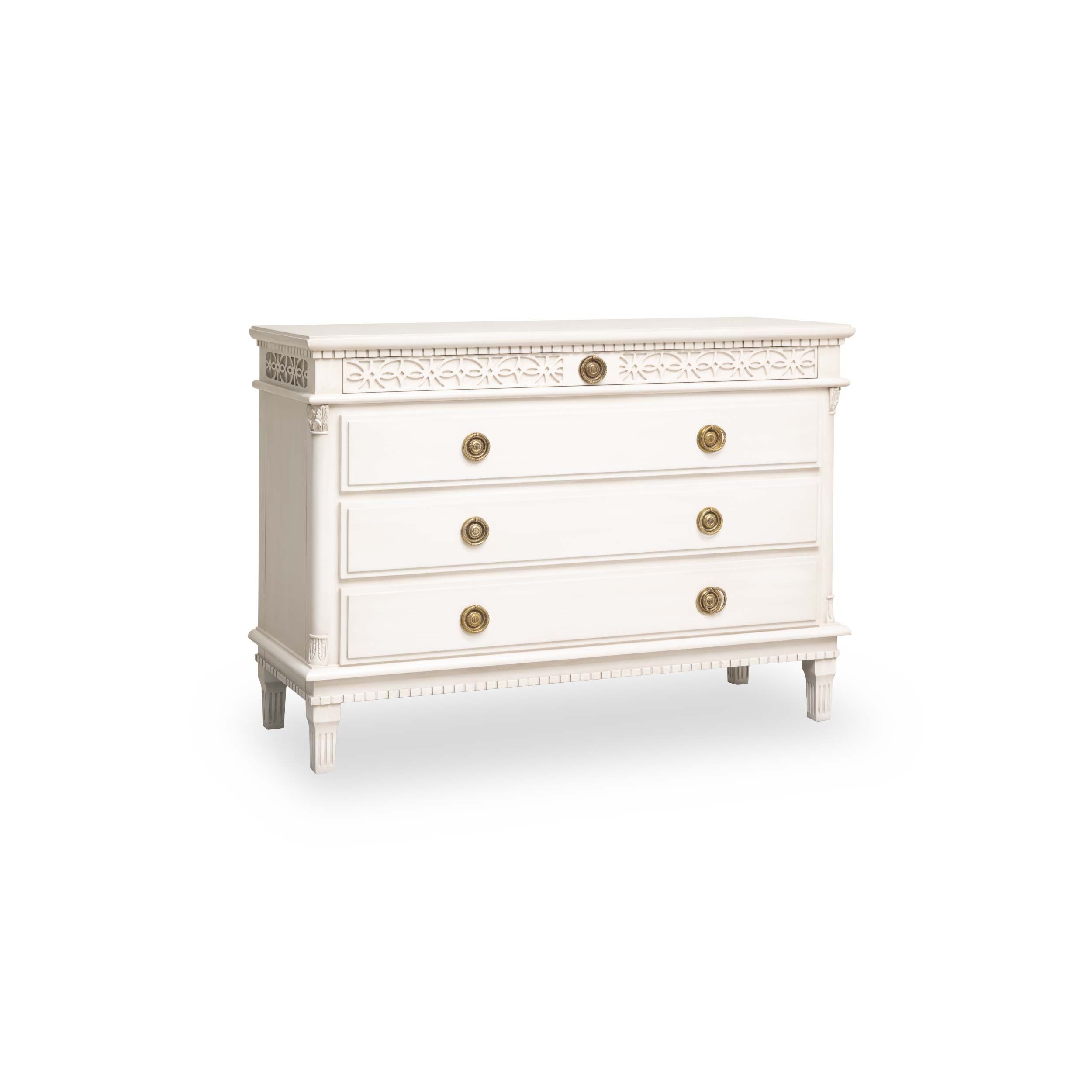 Elvira Chest