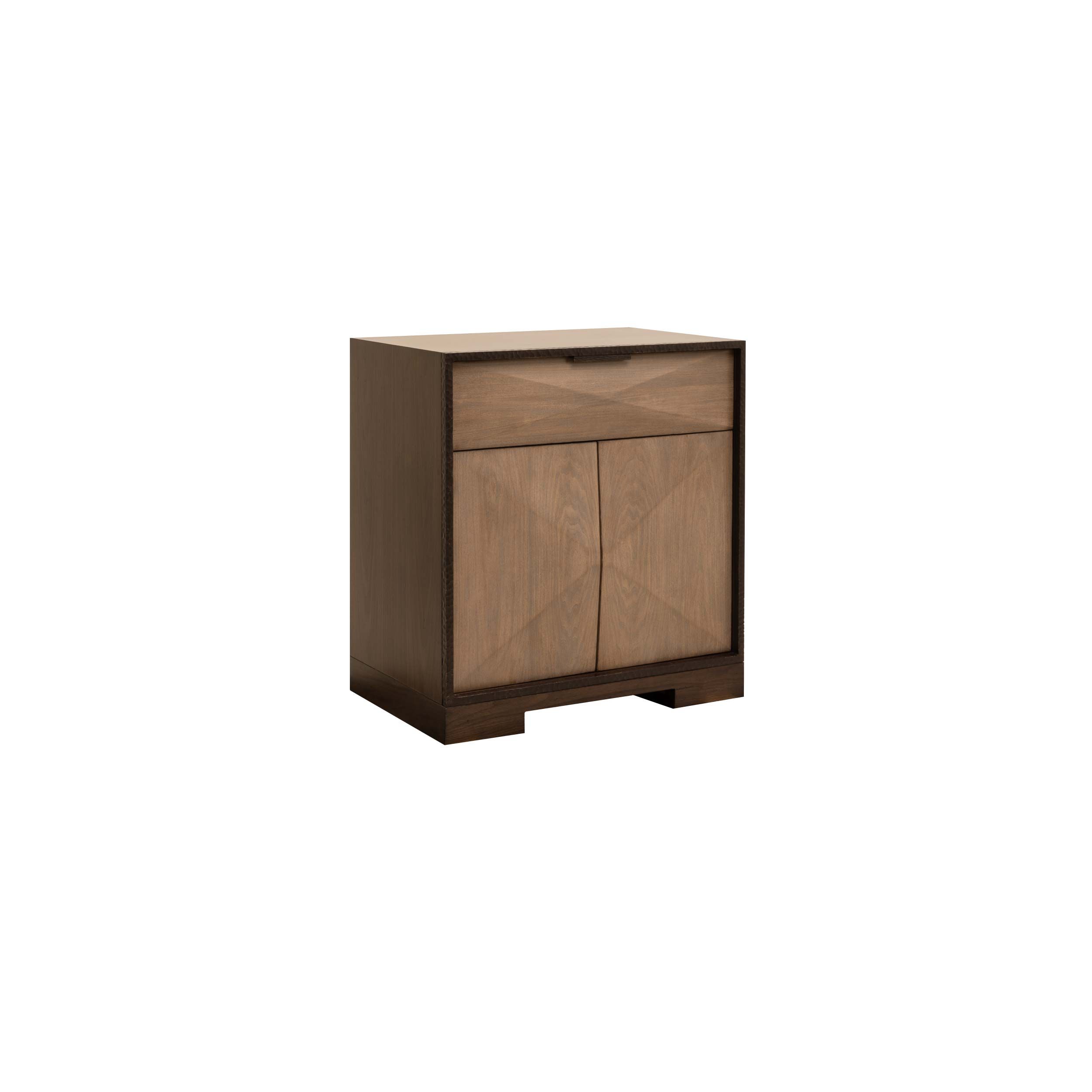 Enzio Nightstand