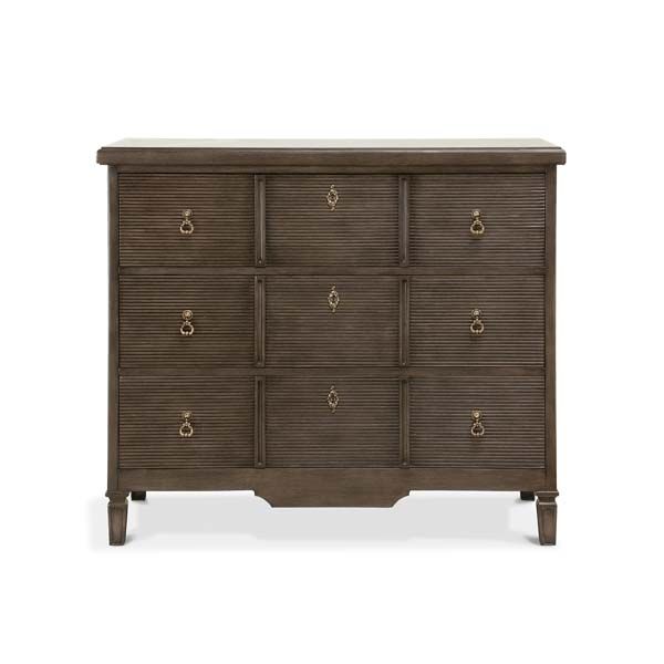Hollis Chest