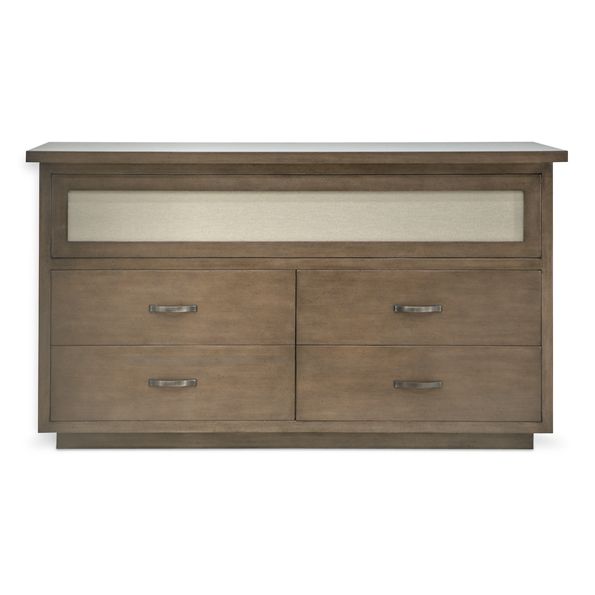 Segal Chest