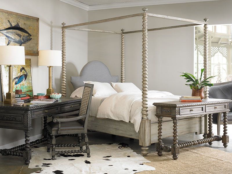 Avarez Bedroom