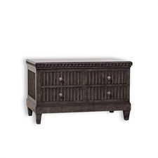 Erin Chest