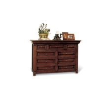Lisette Chest