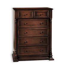Reilly Chest