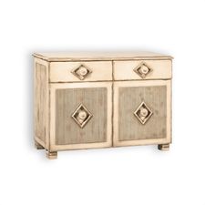 Samantha Chest