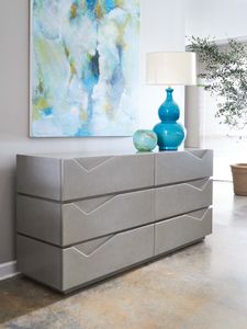 Aikena Dresser