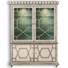 Calla Cabinet