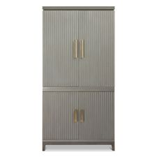 Claudette Armoire
