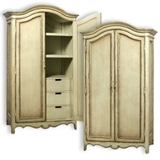 Giovanni Armoire